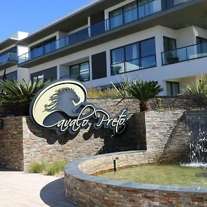 Apartment Cavalo Preto Luxury, Quarteira
